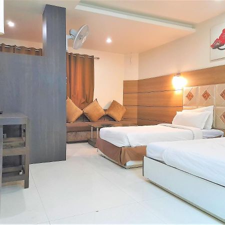 Cherrystay Kiran Inn Indore Exterior foto