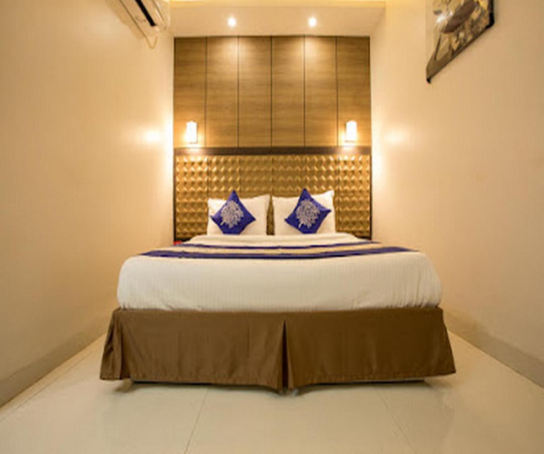 Cherrystay Kiran Inn Indore Exterior foto